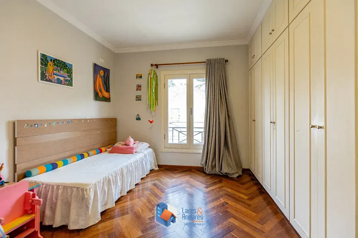 Imagem Casa no condomínio CONDOMINIO SAINT GERMAIN para venda com 4 quartos, sendo 4 suítes, 247m²