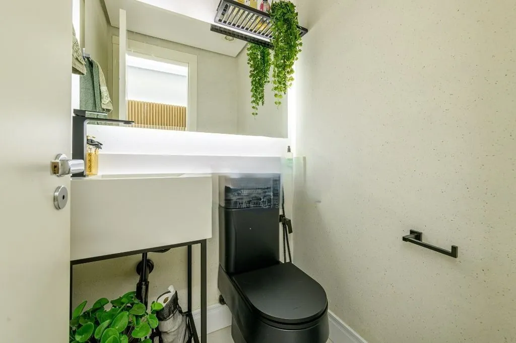 Imagem **Apartamento de 3 Quartos com 2 Suítes e 2 Vagas de Garagem na Tristeza, Porto Alegre, RS**