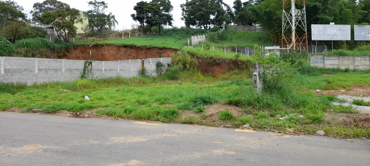 Foto do imóvel Terreno à venda 627M², Jardim Santa Tereza, Taubaté - SP