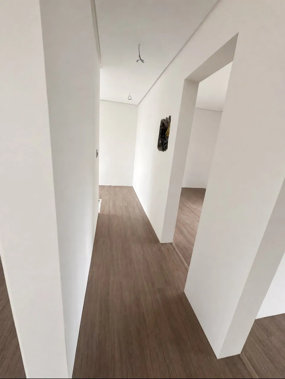 Imagem Casa Moderna com Piscina Privativa e 3 Quartos em Condomínio Fechado