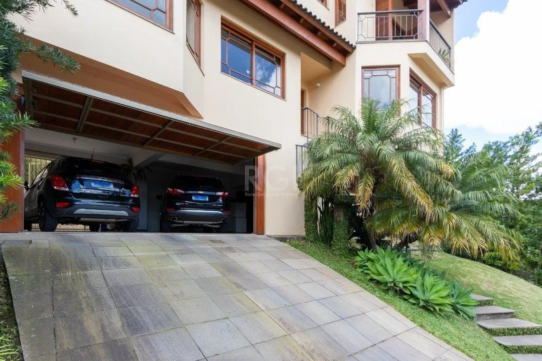 Imagem Casa para Venda - 358.78m², 3 dormitórios, sendo 1 suites, 3 vagas - Jardim Isabel