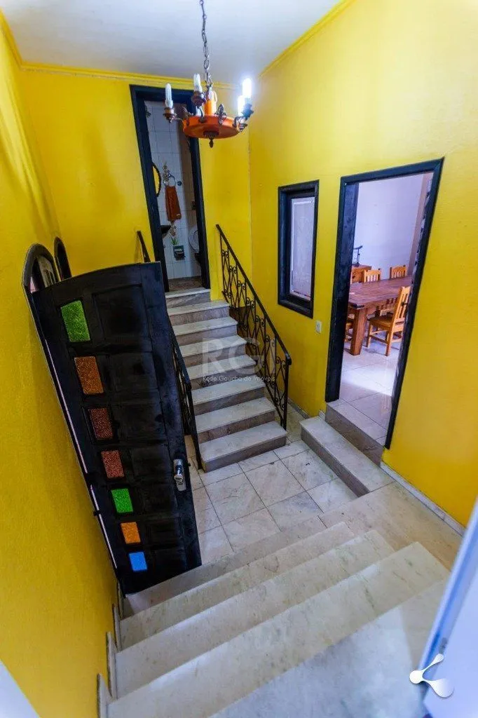 Imagem Casa para Venda - 500m², 3 dormitórios, sendo 3 suites, 4 vagas - Vila Ipiranga