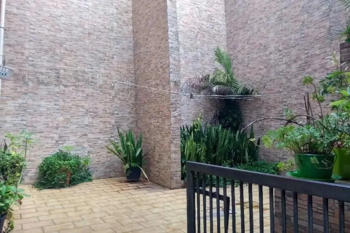 Imagem Casa para Venda em São Paulo, Jardim Pinheiros, 4 dormitórios, 2 suítes, 3 banheiros, 2 vagas
