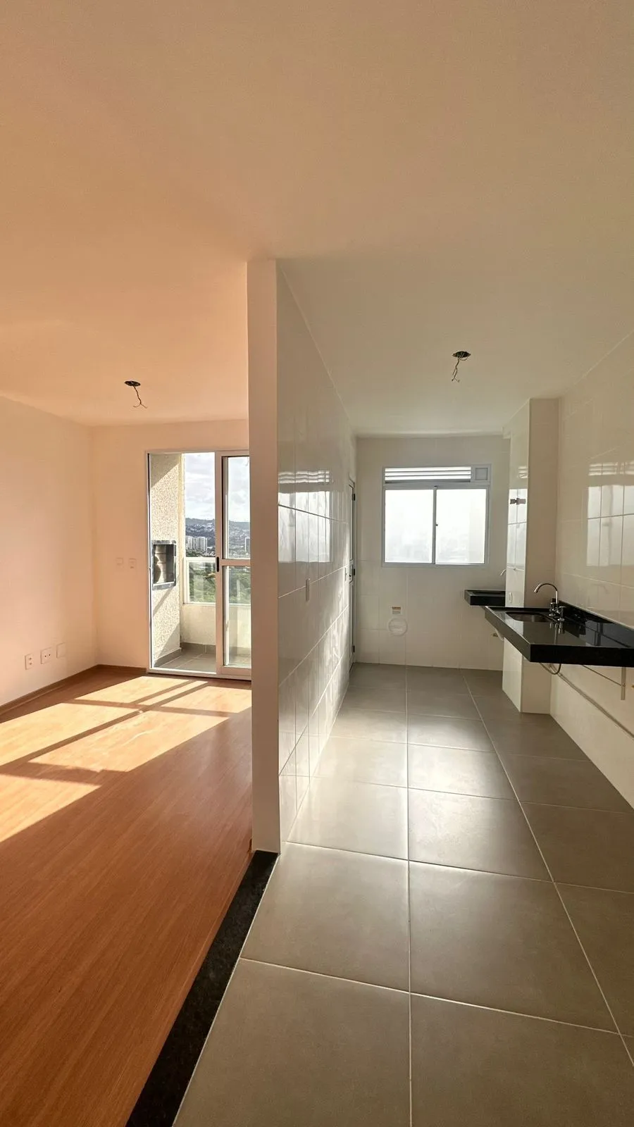 Imagem Apartamento Novo de dois dormitorios e duas vagas