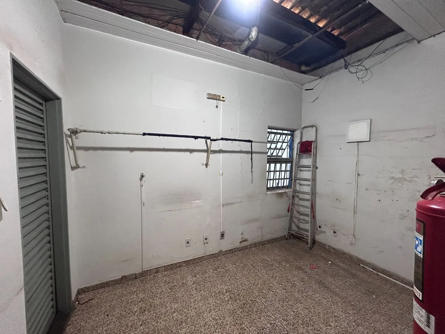 Imagem Sala para alugar, 30 m² por R$ 1.600,00/mês - Centro - Patos de Minas/MG