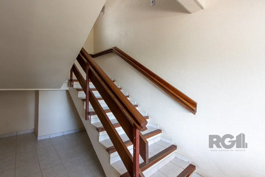 Imagem Cobertura para venda, 167m², 3 dormitórios, Nonoai
