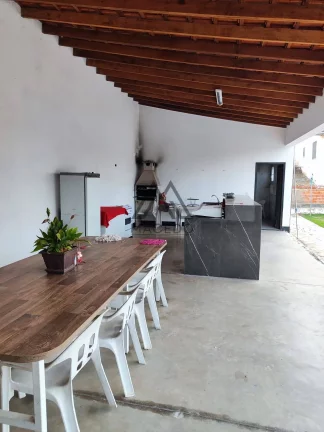 Imagem Casa Térrea à Venda – 1.000 m² de Terreno com Muito Conforto e Natureza