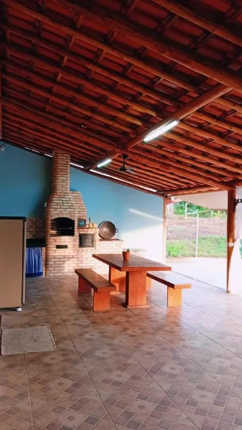 Imagem Vendo uma belíssima chácara em Esmeraldas , Com área total de 1.270 m²