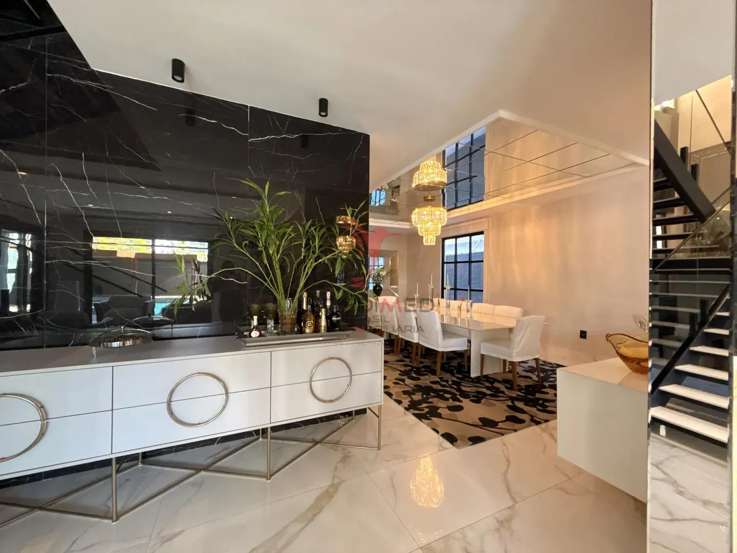 Imagem Casa Alto padrão com piscina em Intermares - Cabedelo PB