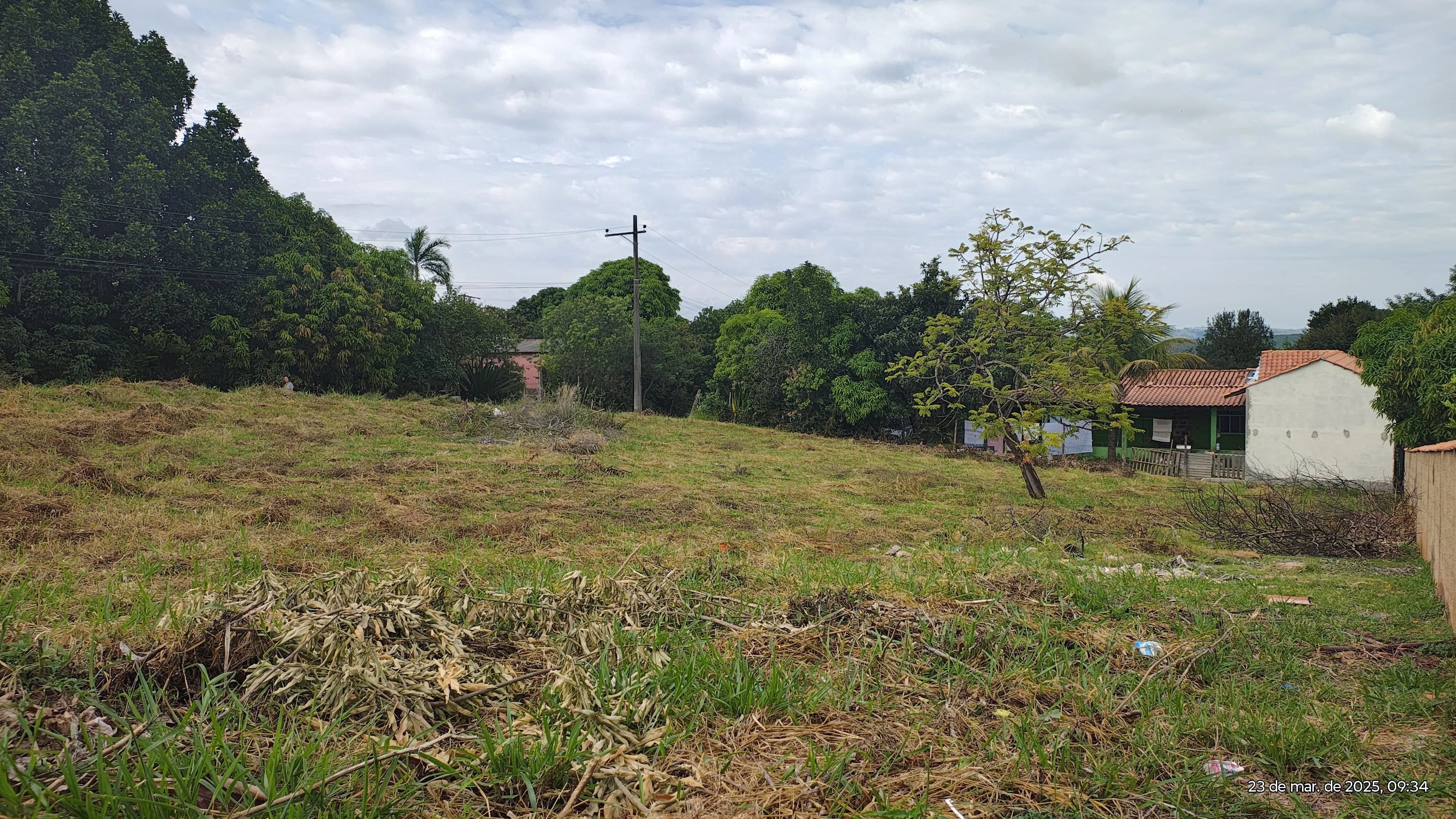 Imagem Terreno para Chácara no Condomínio Arco Íris ? Plano, de Esquina e Ótima Localização