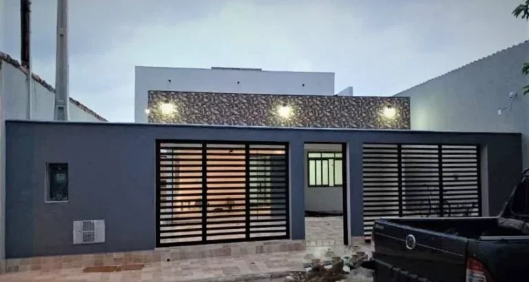 Linda casa à venda em Iguape/SP