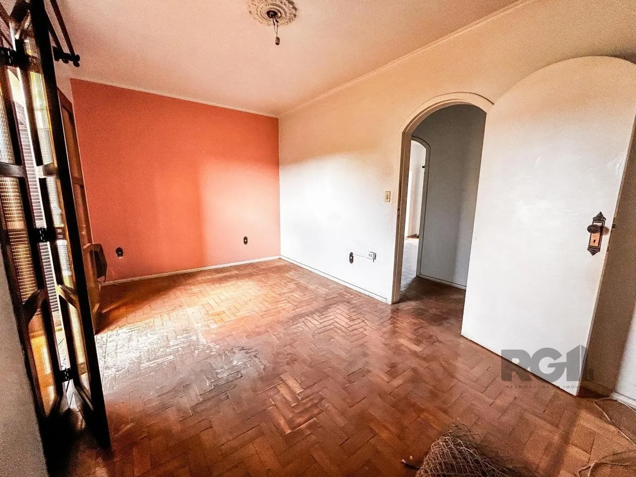 Imagem Casa de 3 Quartos, 1 suíte, garagem fechada, churrasqueira, na Cavalhada Poa/RS