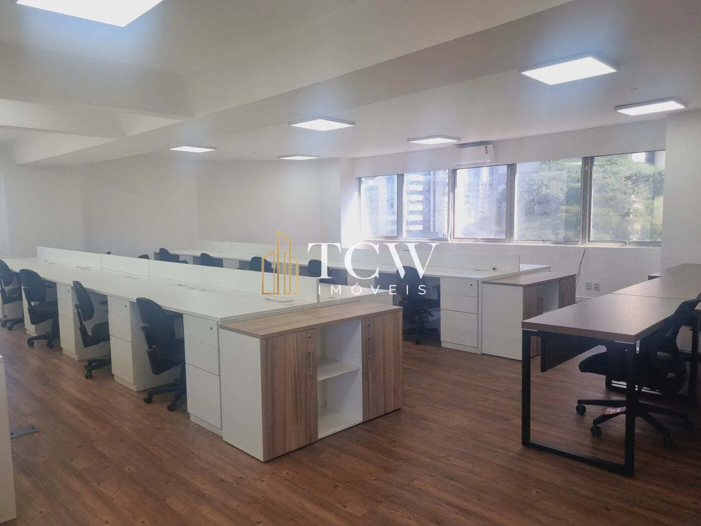 Foto do imóvel Conjunto Comercial Mobiliado para Locação | 204 m² | Berrini, São Paulo/SP