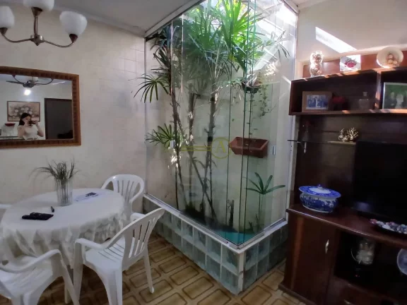 Imagem Sobrado lado praia, com churrasqueira e 4 apartamentos individuais à venda