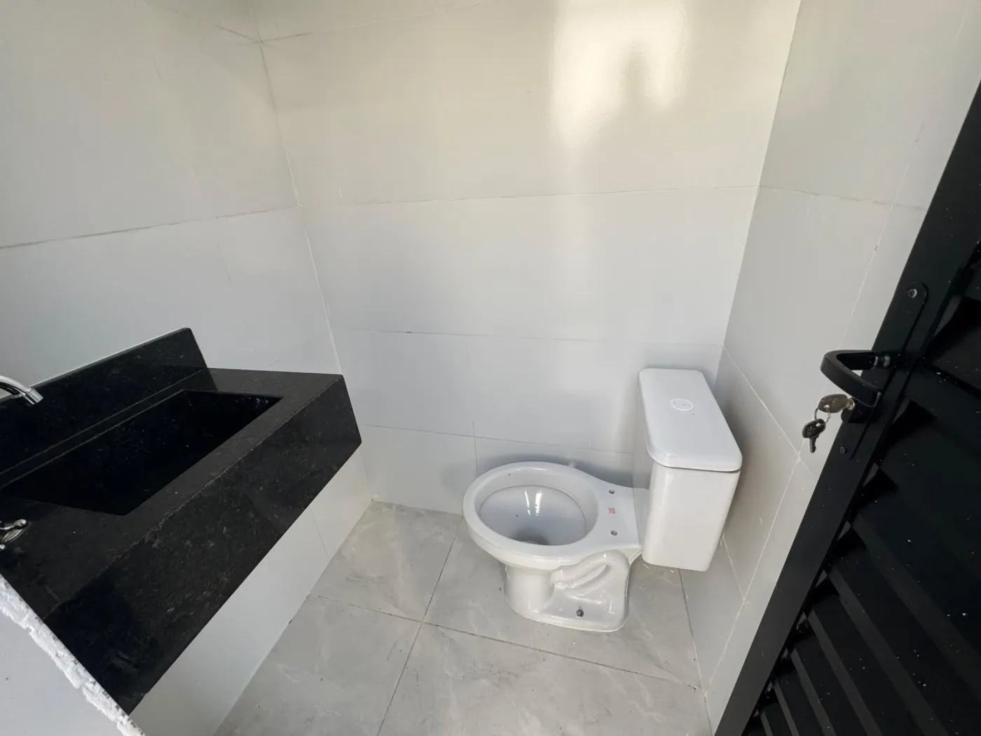 Imagem Casa para Venda em Itanhaém, Jamaica (Praia), 3 dormitórios, 1 suíte, 2 banheiros, 2 vagas