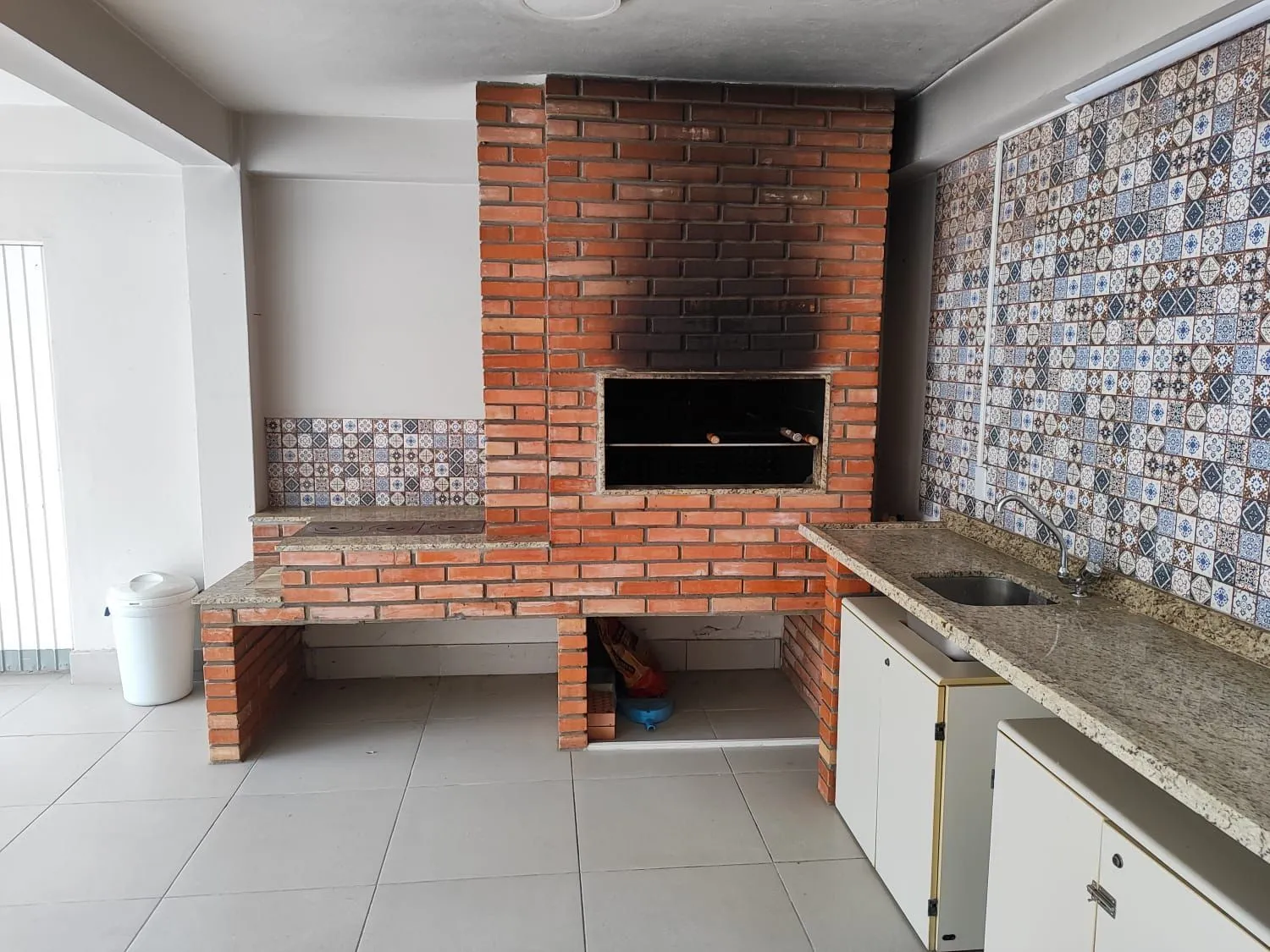 Imagem Casa comercial General Cardwell 1196