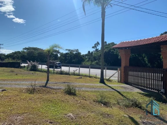 Imagem Sítio/Chácara a venda porteira fechada, estuda parcelamento direto, Praia de Fora em Palhoça SC