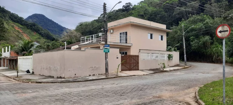 Imagem Oportunidade !!! Sobrado - Praia da Cocanha - Caraguatatuba SP