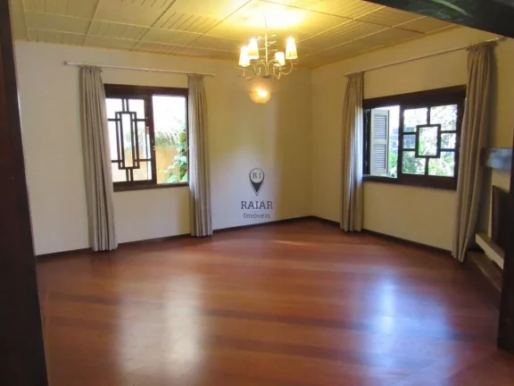 Imagem Casa Residencial/Comercial zoneamento ZR-3, no bairro Rebouças para Venda em Curitiba. CASA localiz...
