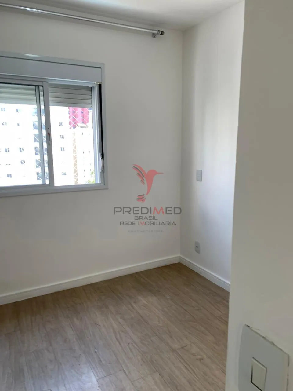 Imagem Alugo, no Morumbi, apartamento semi mobiliado no Morumbi. São Paulo