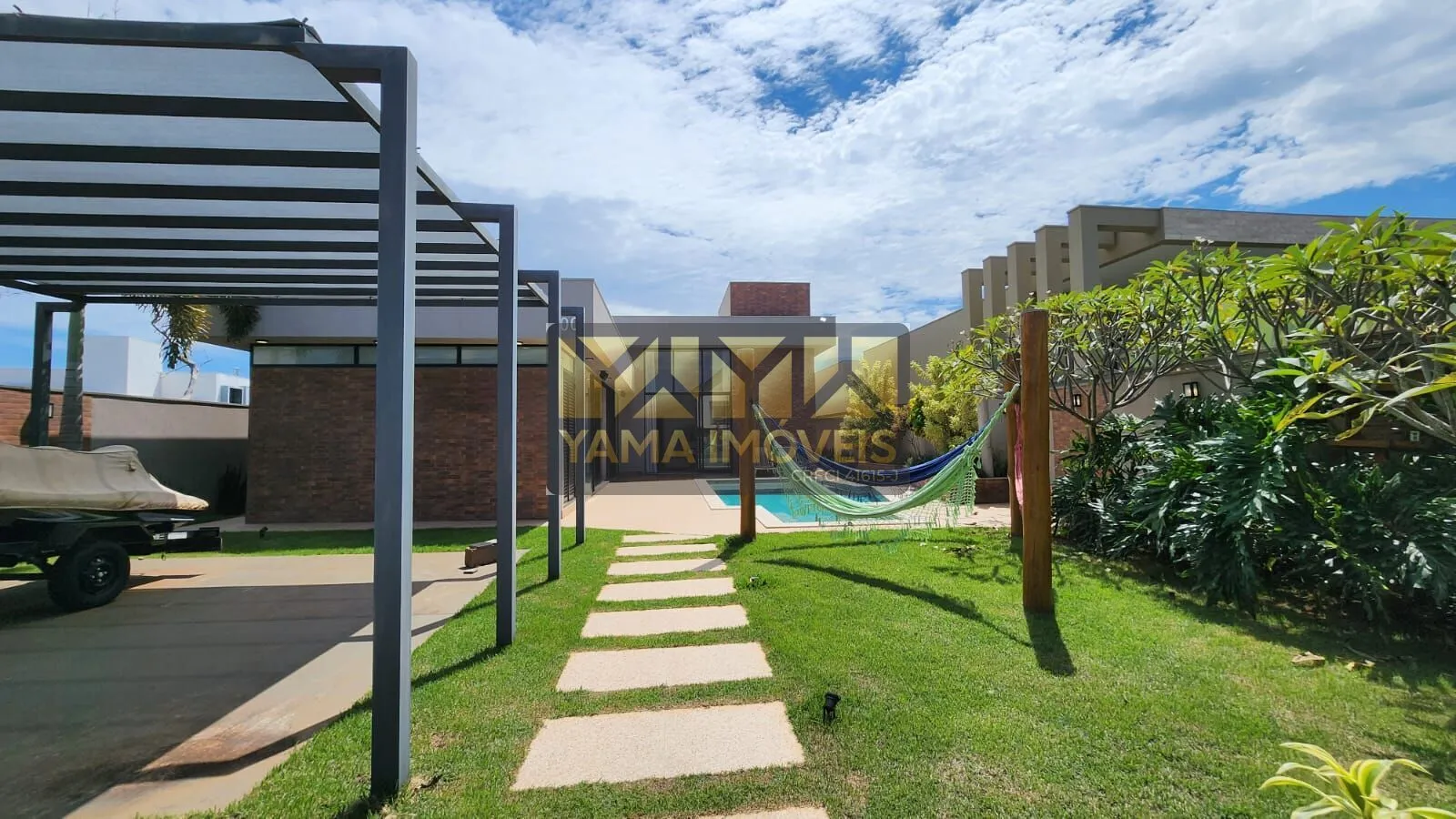 Imagem Residencial Enseada da Fronteira - Casa Alto Padrão em Condominio Enseada da Fronteira, Rifaina/SP