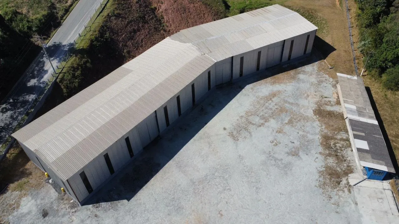 Imagem Condomínio Logístico Empresarial KM43: Sua Solução Perfeita para Operações de Grande Escala