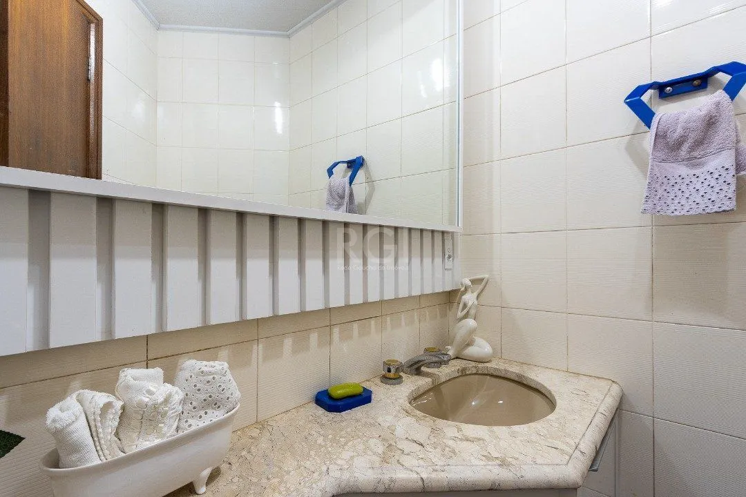Imagem Apartamento para Venda - 153m², 3 dormitórios, sendo 1 suites, 2 vagas - Atlântida