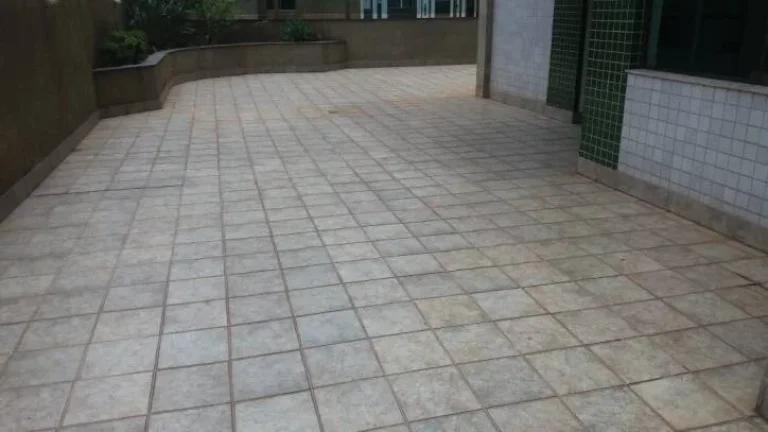 Imagem Apartamento com sala para 02 ambientes.