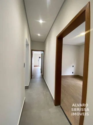 Imagem Linda casa com três suítes no condomínio Bandeirantes em Salto SP