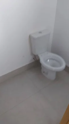 Imagem Sobrado de Alto Padrão 170 m² 3 Dormitórios 5 Vagas de Garagens