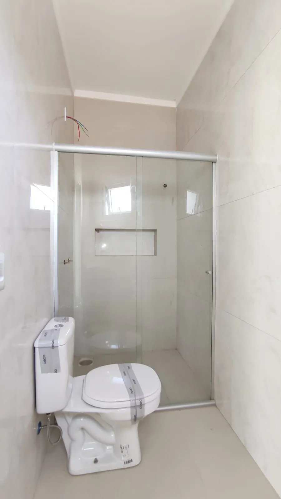Imagem Sobrado 3 dormitórios suíte à venda no Vila Ipiranga - Porto Alegre - R$ 720.000