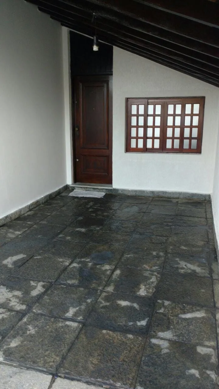 Imagem Casa à venda 3 Quartos, 1 Suite, 2 Vagas, 187.5M², Centro, Pindamonhangaba - SP