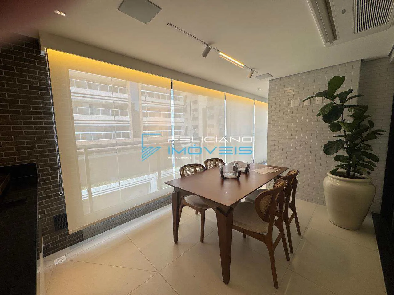 Imagem Apartamento com 2 quartos, Guilhermina, Praia Grande - R$ 905 mil, Cod: 6855