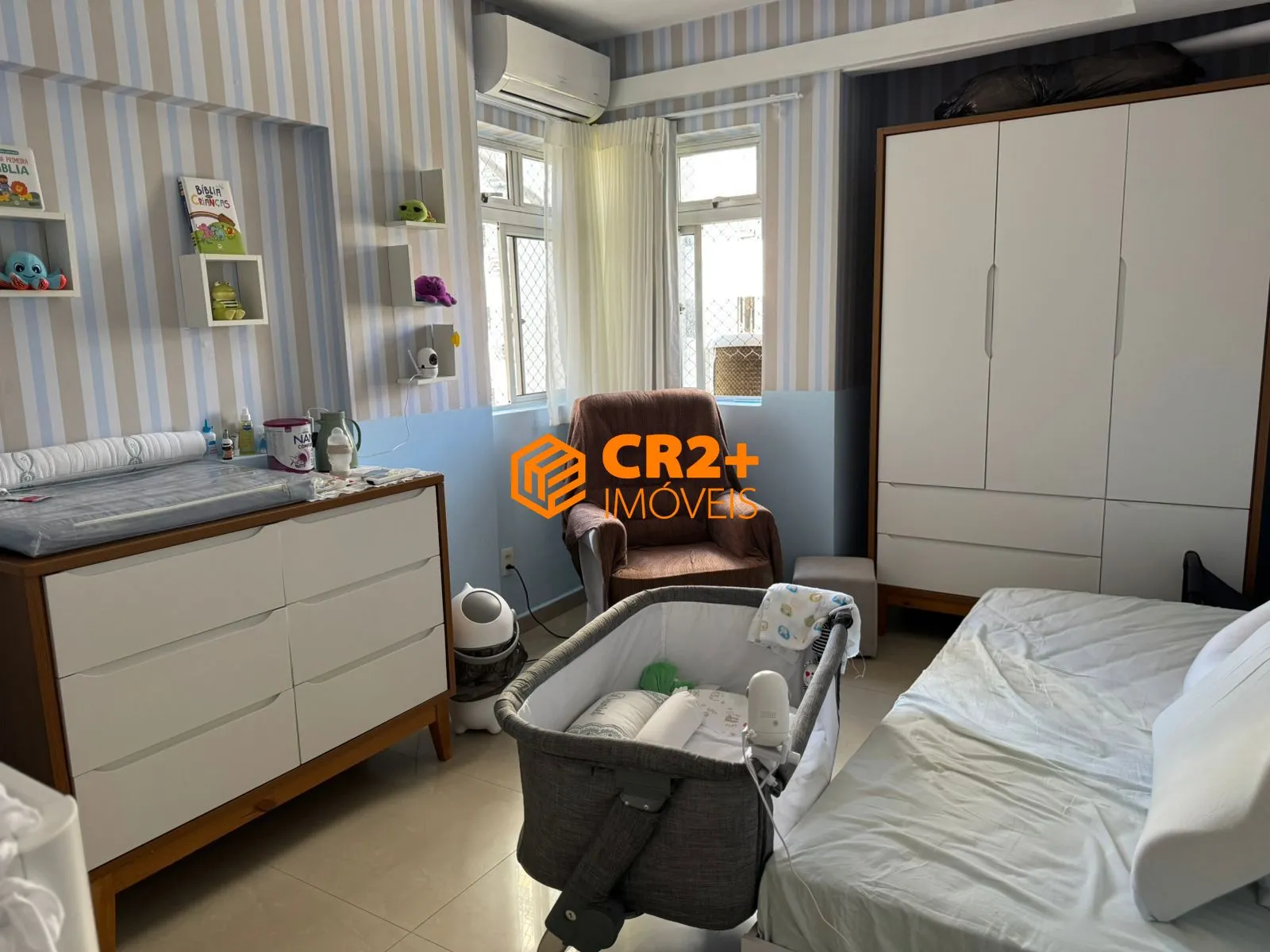 Imagem Localização Premium! Conforto, Espaço e uma quadra do Mar, por um Preço Justo! R