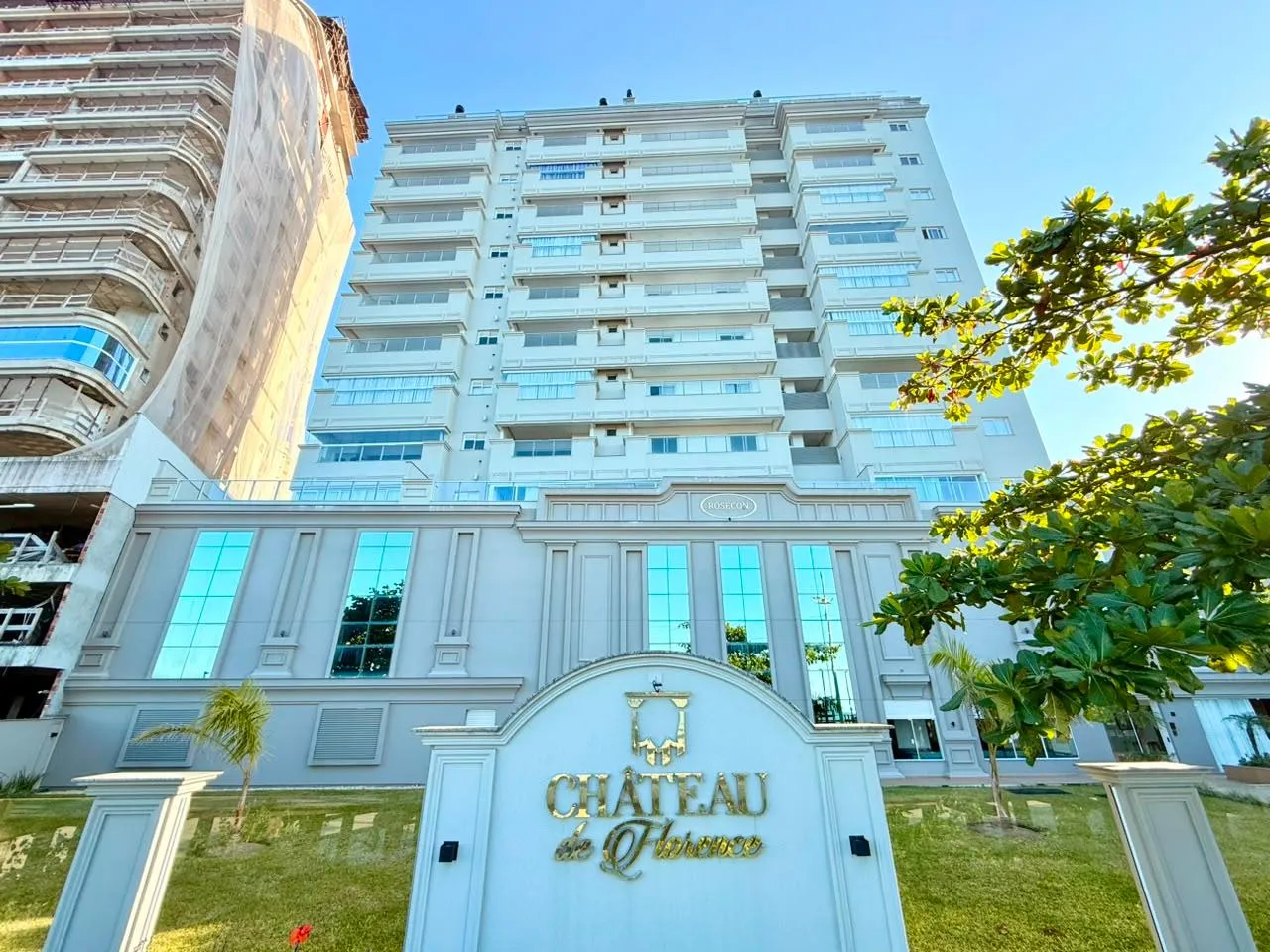 Foto do imóvel Apartamento com vista para o mar à venda com 182m2 por R$ 6.500.000,00