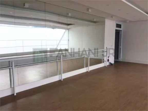 Imagem Casa Comercial de Alto Padrão na Vila Nova Conceição 8 Salas, 8 Banheiros, 15 Vagas São Paulo-SP 1.250 m² de Área