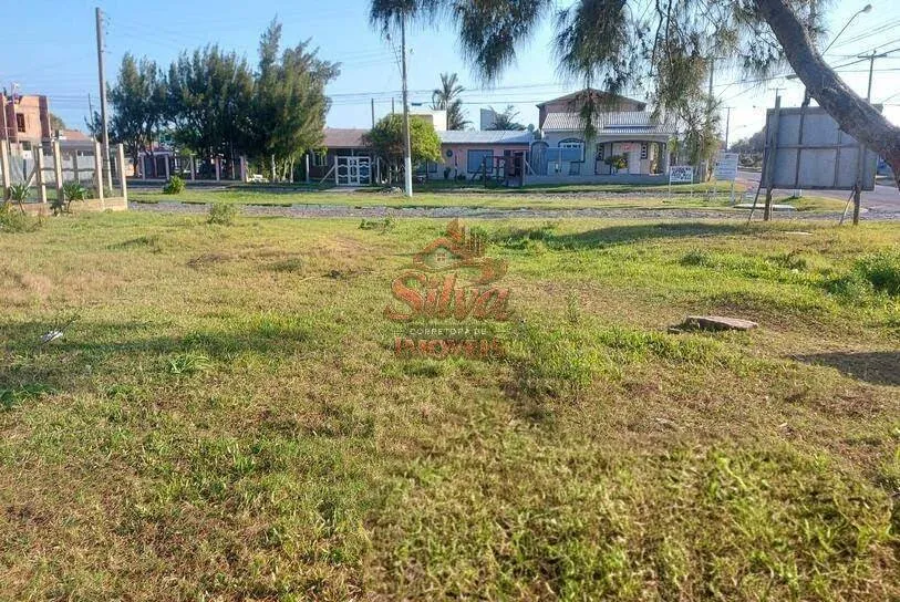 Imagem Terreno de esquina 625m² na avenida principal, Mariluz