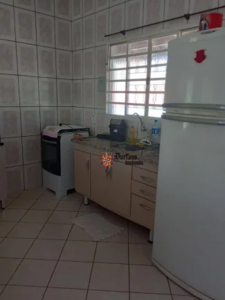 Imagem Chácara com 3 dormitórios à venda, 5000 m² por R$ 490.000 - Cambuí - Cambuí/MG
