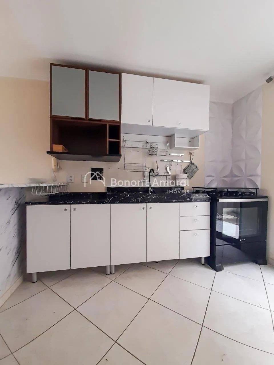 Imagem Casa de Condomínio à Venda em Campinas - 2 Suítes, 74m²