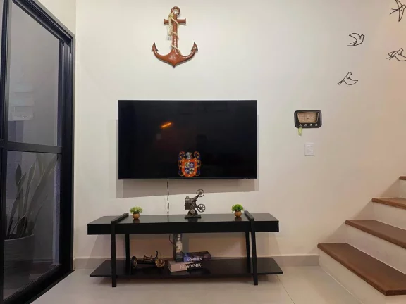 Imagem Sobrado com 2 suítes à venda, 90 m² por R$ 510.000 - Pontal de Santa Marina - Caraguatatuba/SP