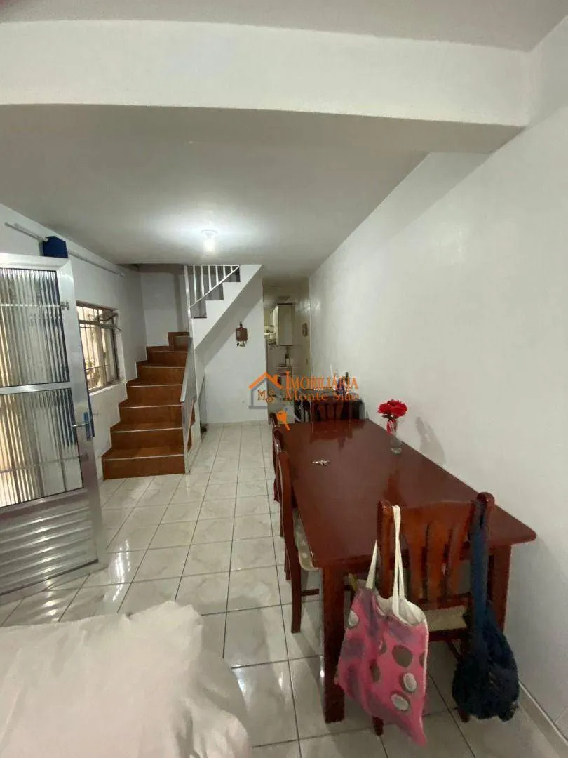 Imagem Sobrado com 3 dormitórios à venda, 125 m² por R$ 550.000,00 - Jardim Adriana - Guarulhos/SP