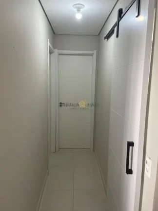 Imagem Apartamento com 2 Quartos e 1 banheiro à Venda, 43 m² por R$ 265.000