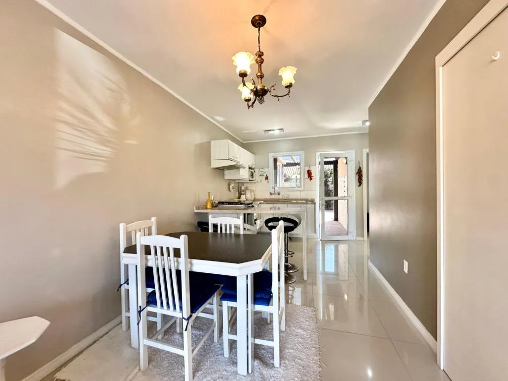 Imagem Casa em Condominio 3 Dormitórios - Bairro xangri-la