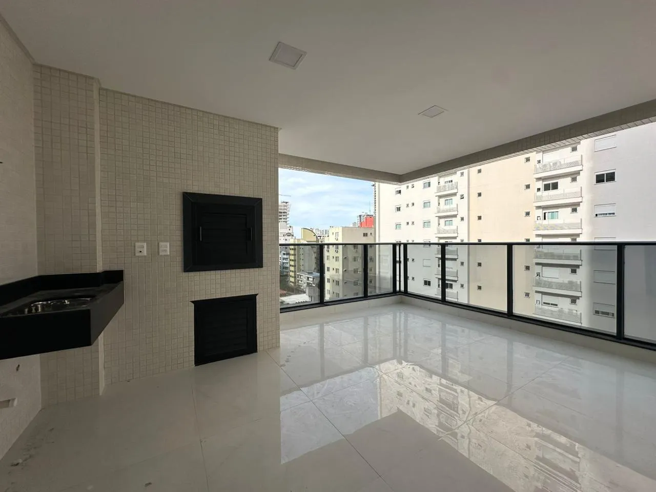 Imagem Apartamento à venda com 168m2 por R$ 2.800.000,00