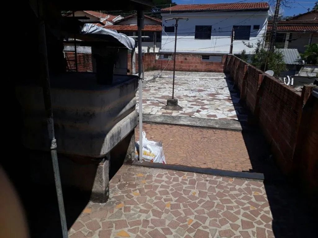Imagem Casa à venda 2 Quartos, 1 Vaga, 99M², Jardim Coelho Neto, Guaratinguetá - SP