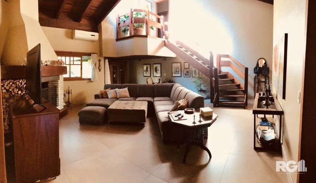 Imagem Casa de Condomínio em Cavalhada