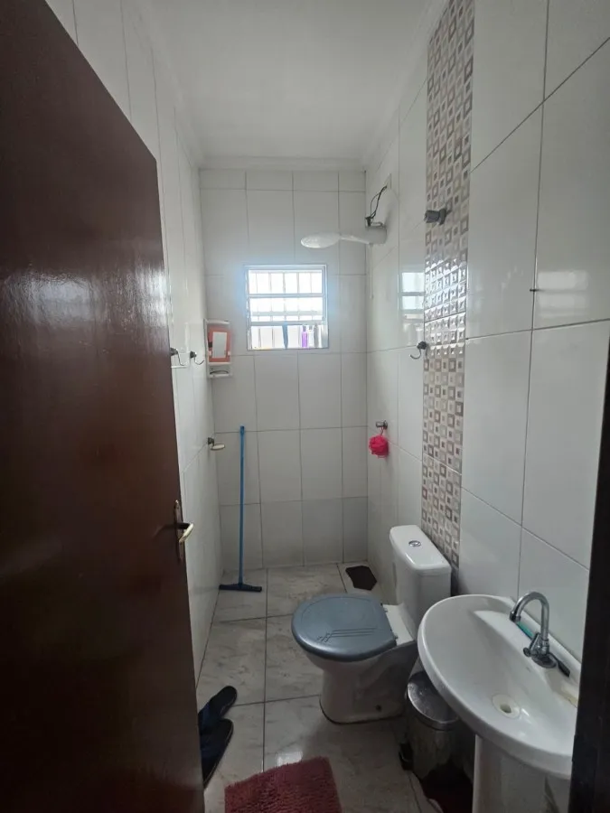 Imagem Casa para Venda em Mongaguá, Jardim Praia Grande, 3 dormitórios, 2 banheiros, 3 vagas