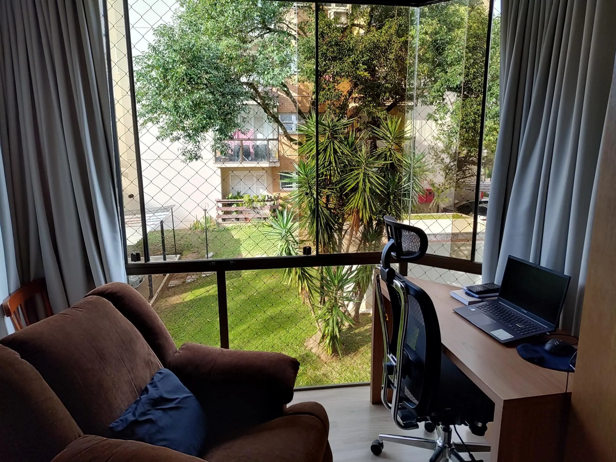 Imagem Apartamento 2 dormitórios com sacada próximo à PUCRS