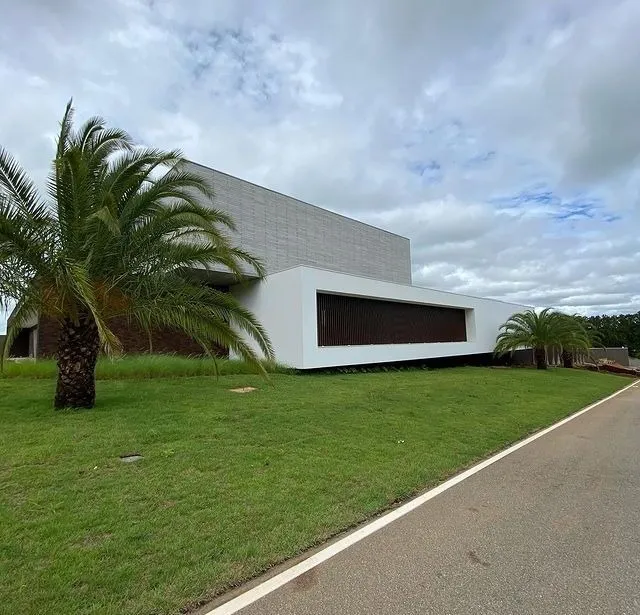 Imagem Casa 5 suítes Chácara Santa Maria - Votorantim-SP