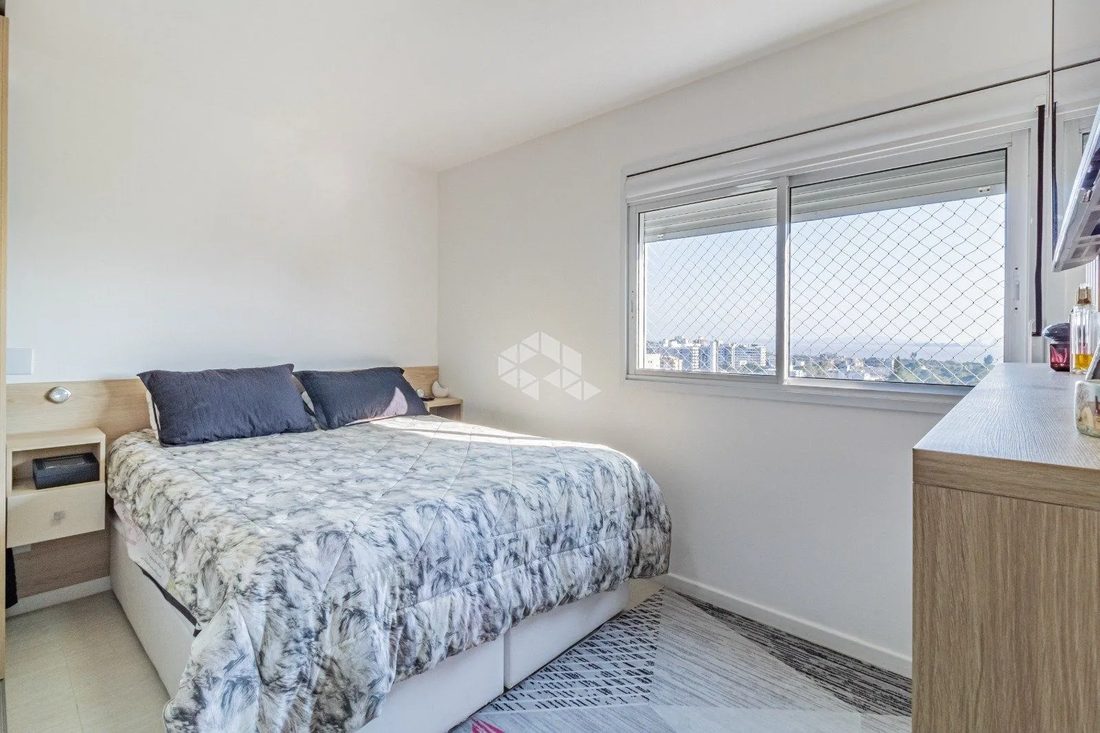 Imagem Apartamento com 2 quartos, 2 vagas e 73.87m² para vender por R$ 669.000